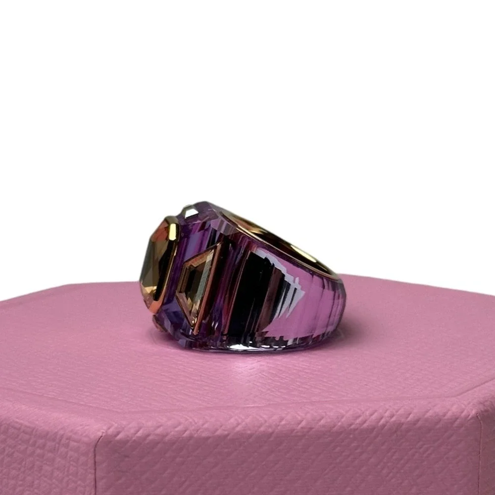Swarovski Chroma cocktail ring Purple, Gold-tone plated Eur 52 / 6 USA
